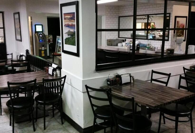 فندق على الطريق Wild Rose Country Inn