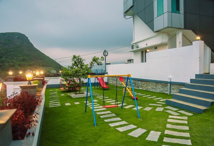 Palette Hill View Resorts Vagamon