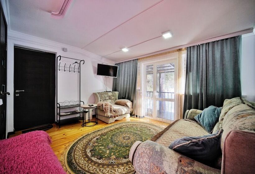 پانسیون Arkhiz City Guest House