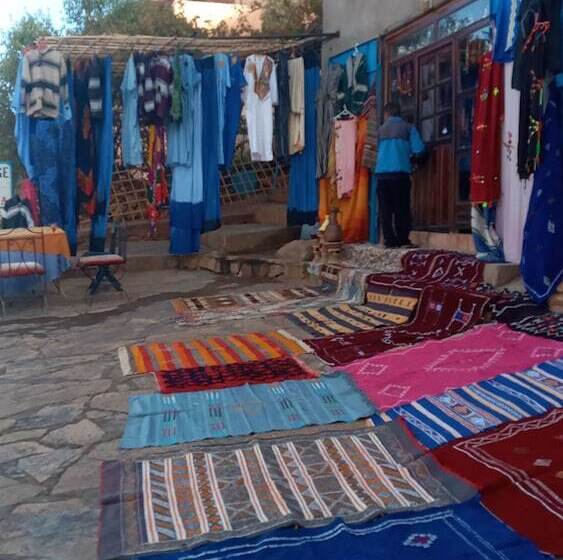 ペンション Auberge Ali