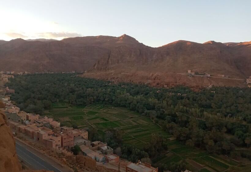 ペンション Auberge Ali