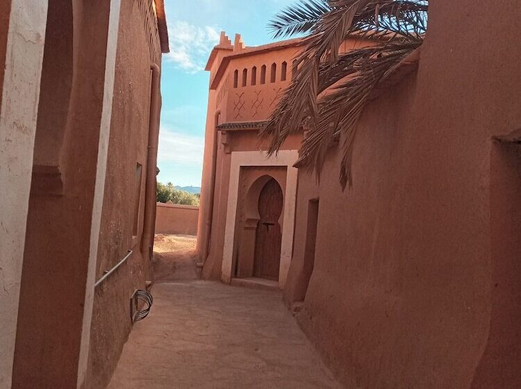 ペンション Auberge Ali