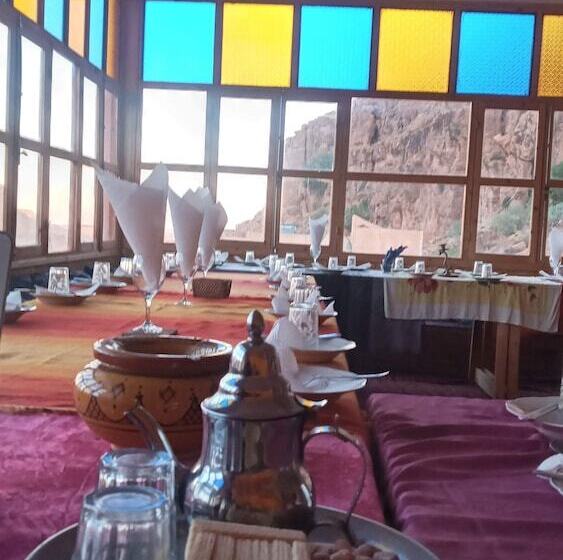 ペンション Auberge Ali