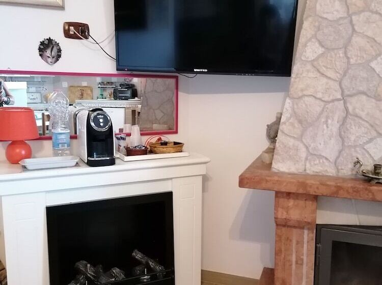 بنسيون B&b Fabra Casa Mia E Non Solo