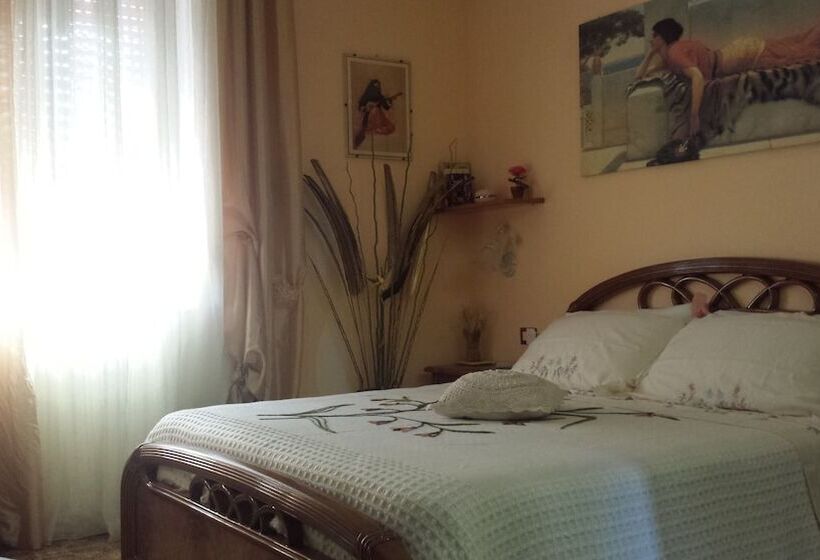 بنسيون B&b Fabra Casa Mia E Non Solo