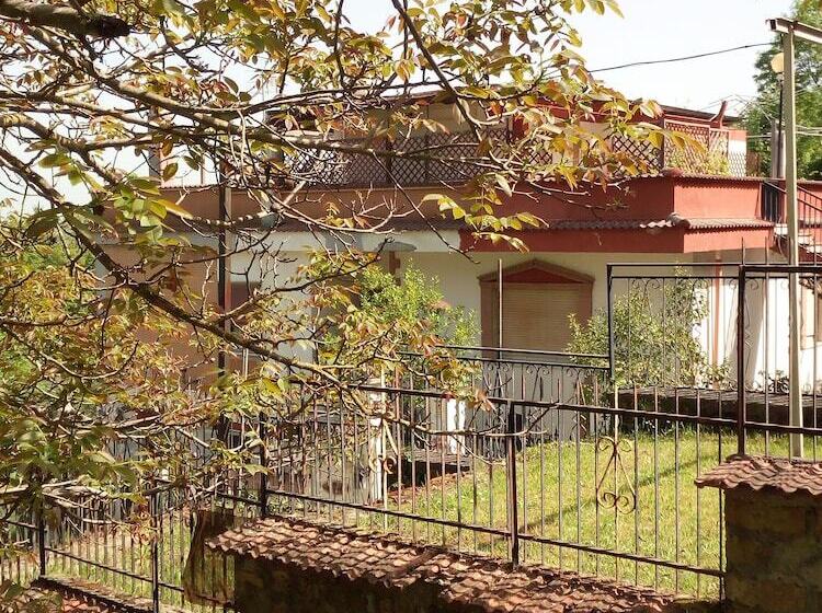 بنسيون B&b Fabra Casa Mia E Non Solo