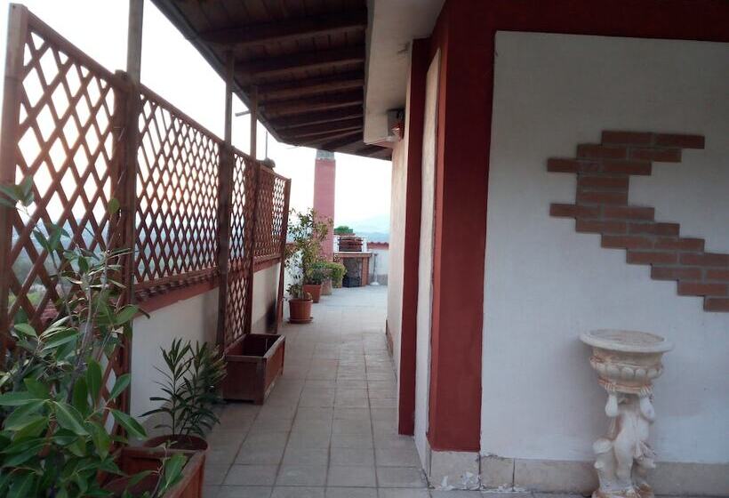 بنسيون B&b Fabra Casa Mia E Non Solo