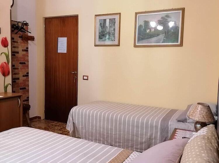 بنسيون B&b Fabra Casa Mia E Non Solo