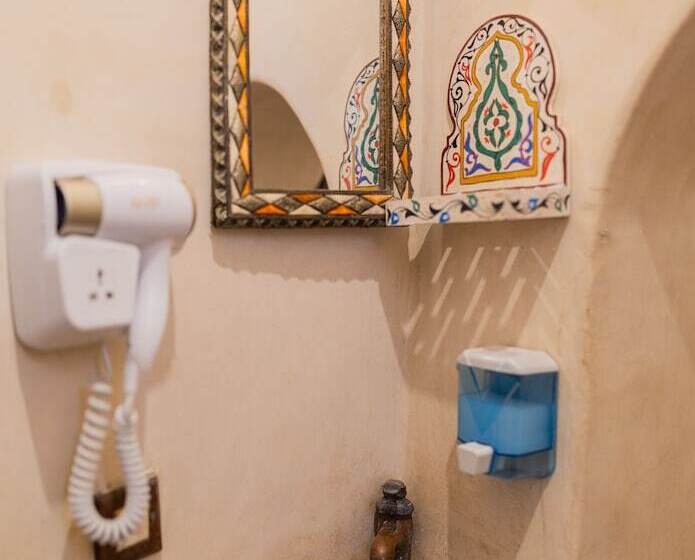 پانسیون Casa Sabila