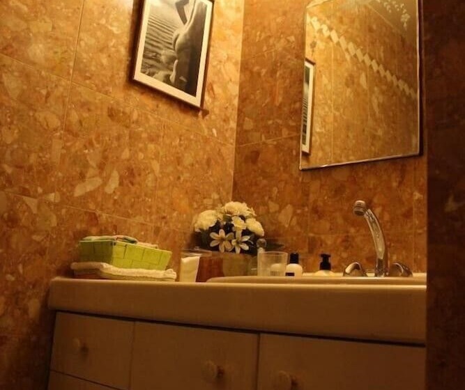 بنسيون Chez Claire