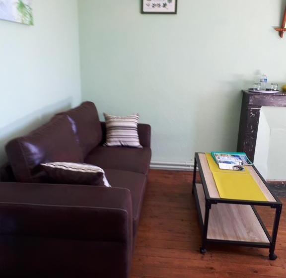 פנסיון Chez Nathalie Et Jean Claude