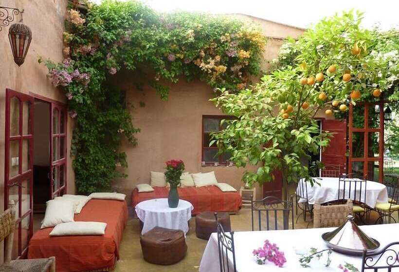 پانسیون Dar Tougga