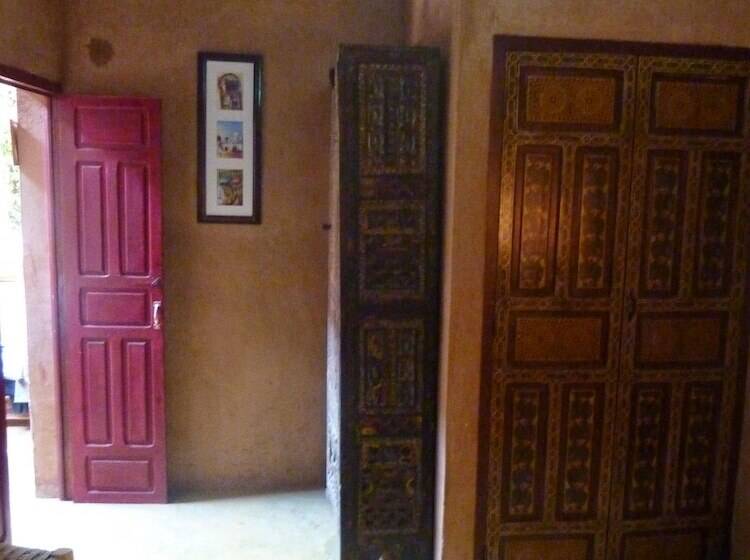 پانسیون Dar Tougga