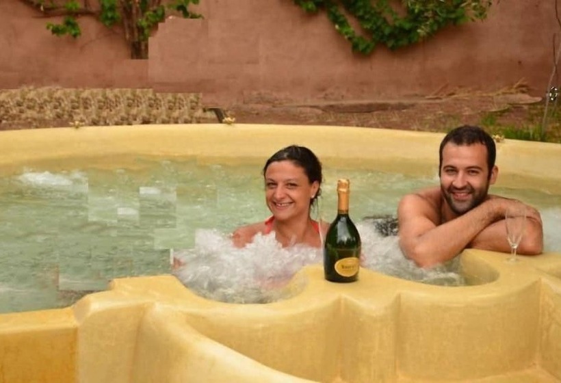 پانسیون Dar Tougga