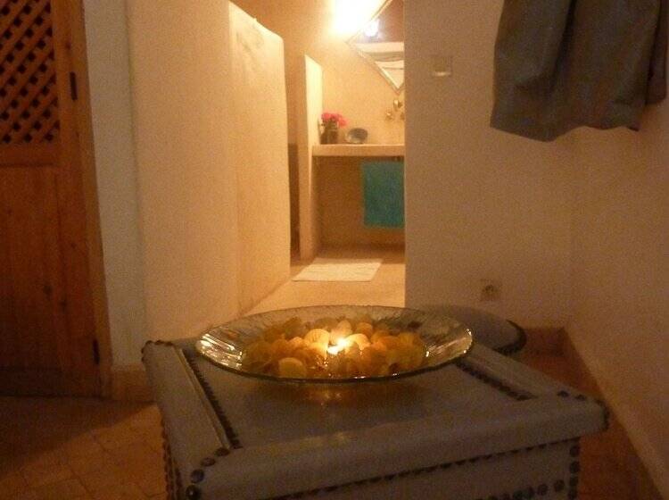 پانسیون Dar Tougga