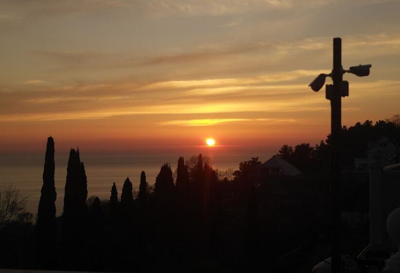 膳宿费 Guest House Suncity