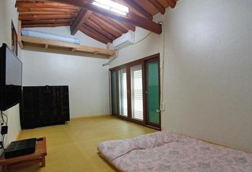 פנסיון Gwiae Traditional House