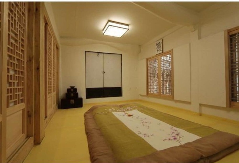 بنسيون Gwiae Traditional House