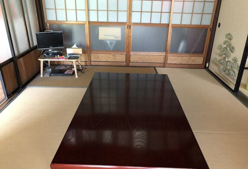 پانسیون Hidejiro