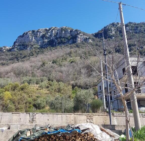 פנסיון Immersi Nella Natura