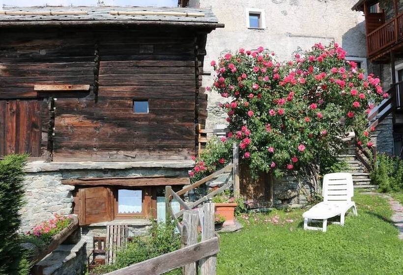 بنسيون Lo Verdzé Di Torgnon