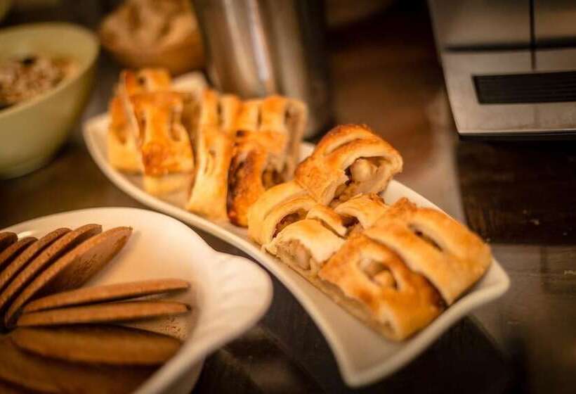 بنسيون Lo Verdzé Di Torgnon