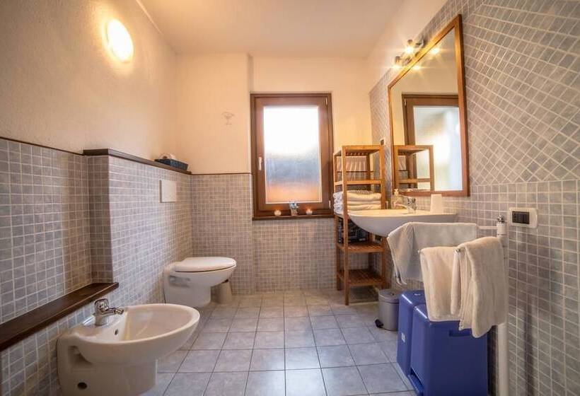 بنسيون Lo Verdzé Di Torgnon