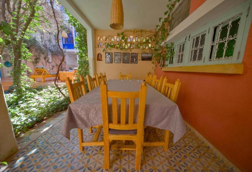 پانسیون Maison D Hôtes Dar Farhana