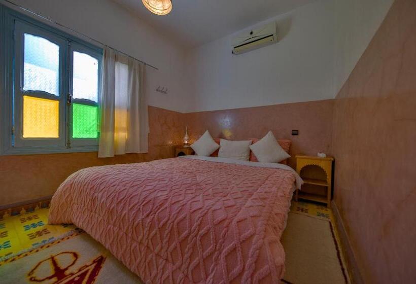 پانسیون Maison D Hôtes Dar Farhana