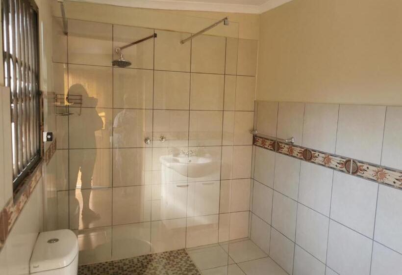 פנסיון Offgrid Farm