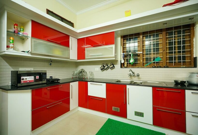 膳宿费 Serene Stay By Oyo Rooms