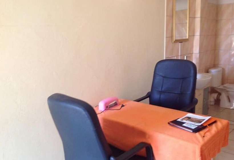 פנסיון The View Guest House