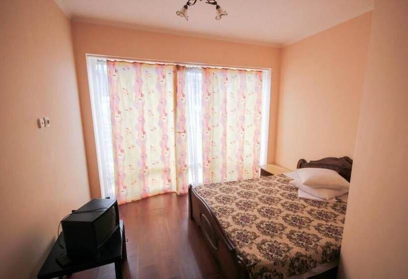 استراحتگاه Smile Hotels