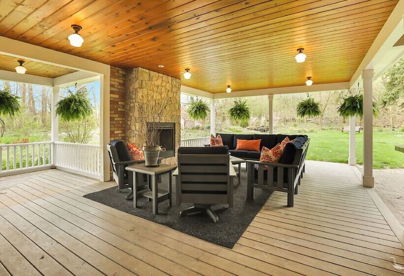 住宿加早餐  The Royal Manor Inn