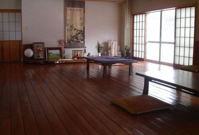 Ryokan Akakura Onsen Izumiso