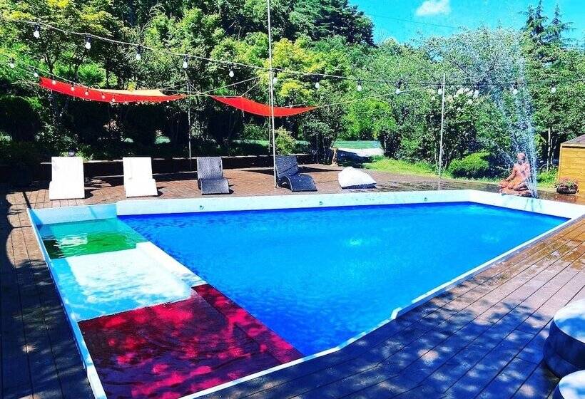 Anmyeondo Tamarind Pension