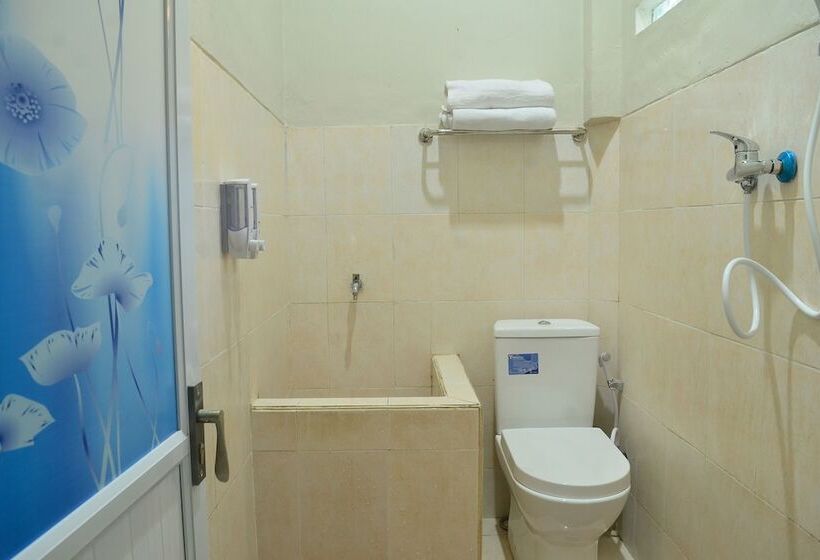 The So Hotel By Oyo Rooms