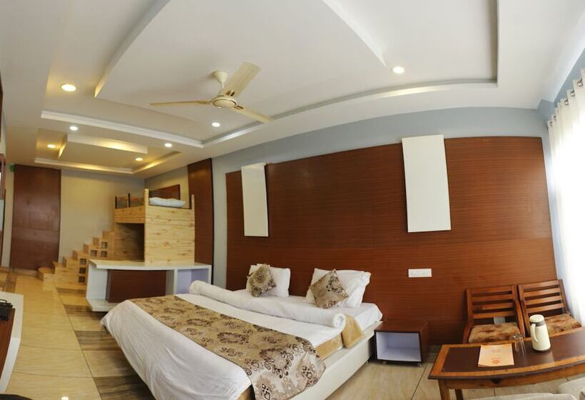 Wowstayz Hotel Sapphire