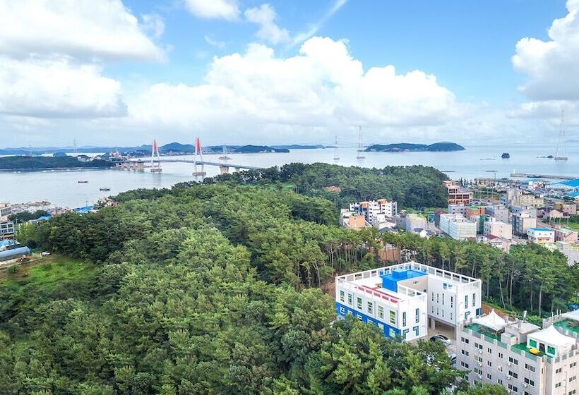 Yeongheungdo Sun Pension