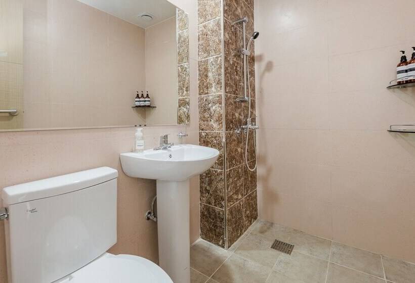 Yeongheungdo Tour Pension