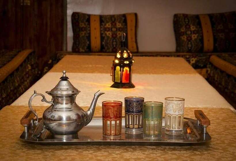 Aït Ayoub Voyages   Hostel