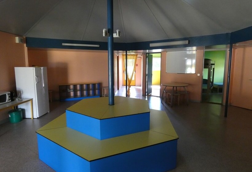 فندق صغير Bungalows Au Chateau De La Croix