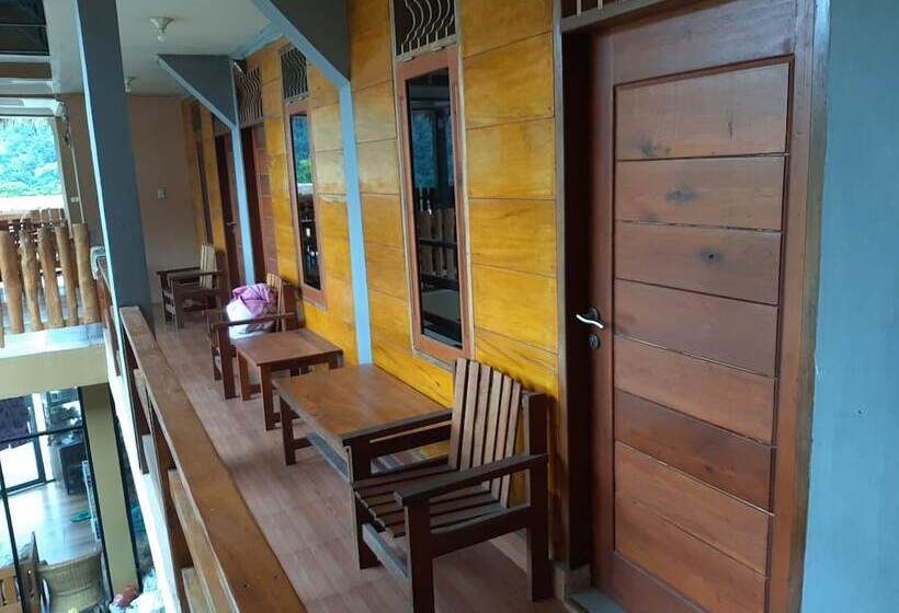 فندق صغير Kamuna Garden By Oyo Rooms