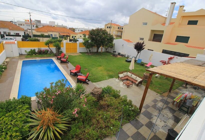 Mr Ziggy S Surfhouse   Hostel