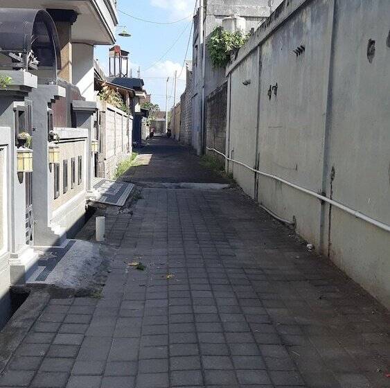 הוסטל Ogog Guesthouse By Oyo Rooms