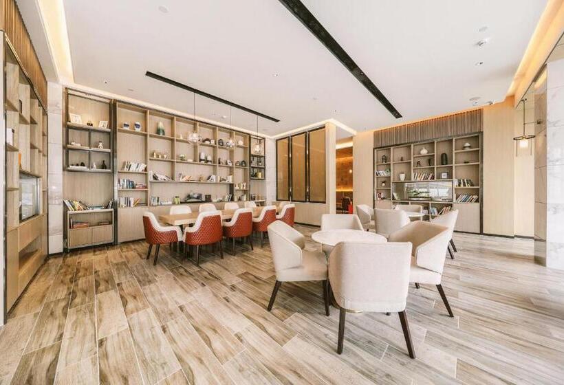 Atour Hotel Guanlan Shenzhen