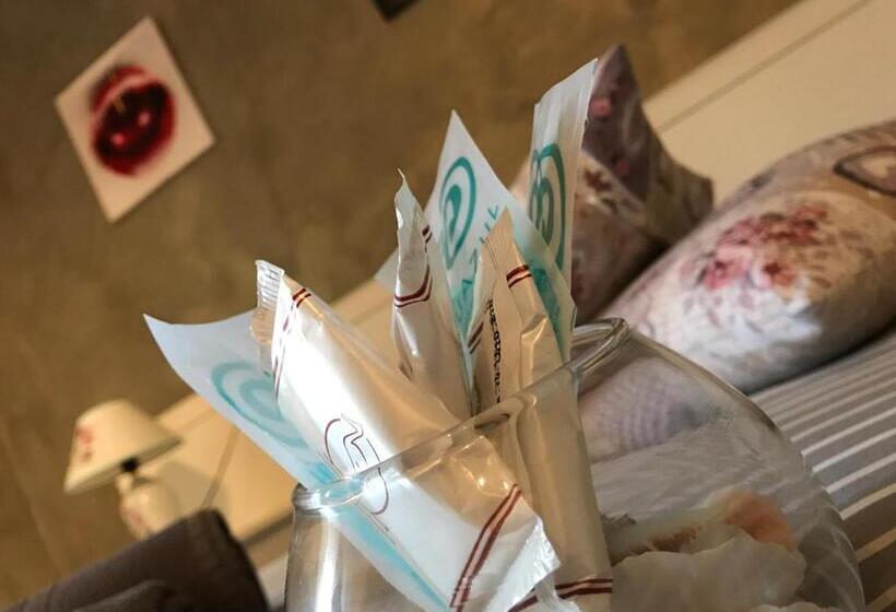 住宿加早餐  Affittacamere La Divina Commedia