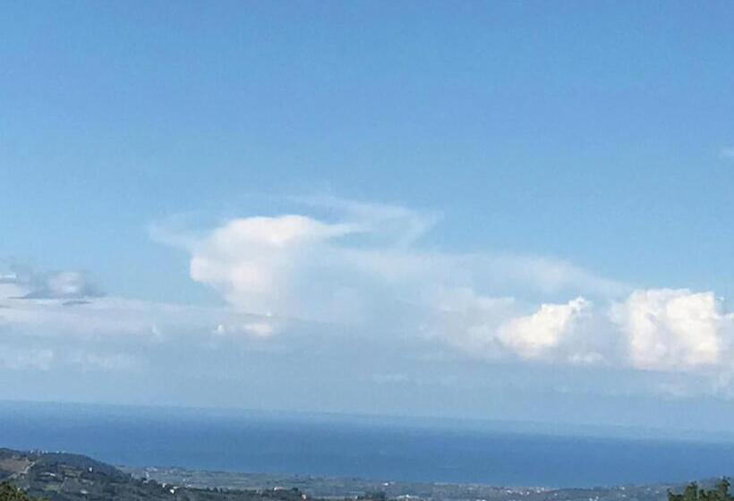 住宿加早餐  Affittacamere La Divina Commedia