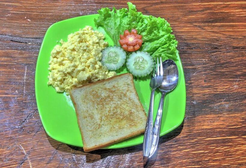 مبيت وإفطار Ayu Hill Bungalows