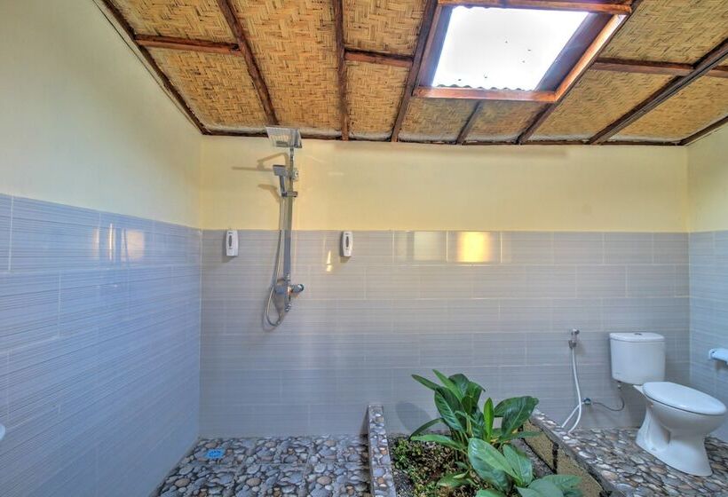 مبيت وإفطار Ayu Hill Bungalows